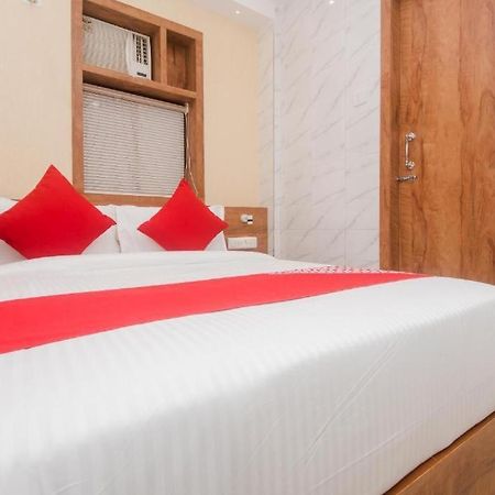 The Mumbai Inn Bagian luar foto